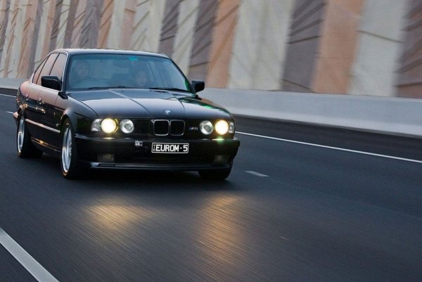 BMW e34 бумер