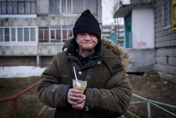 Люди без определенного места жительства