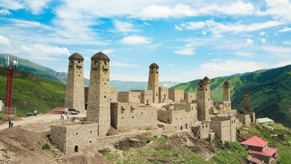Шаройский башенный комплекс Чечня