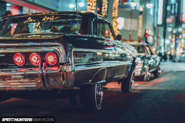 Chevrolet Impala лоурайдер в гетто