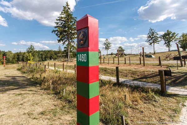 Погран столбы на границе СССР