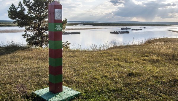 Пограничный столб РФ