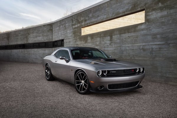 Dodge Challenger 392 Hemi
