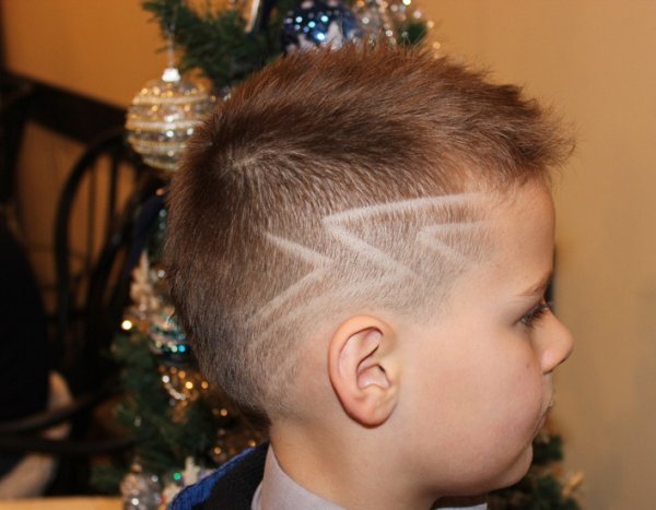 Стрижка с молнией для мальчика