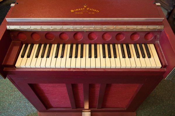 Челеста Чайковский