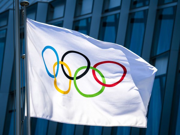 Флаг международного олимпийского комитета