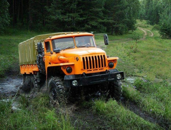 Урал-4320 грузовой