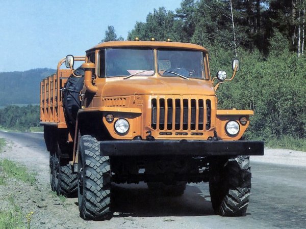 Грузовик Урал 4320