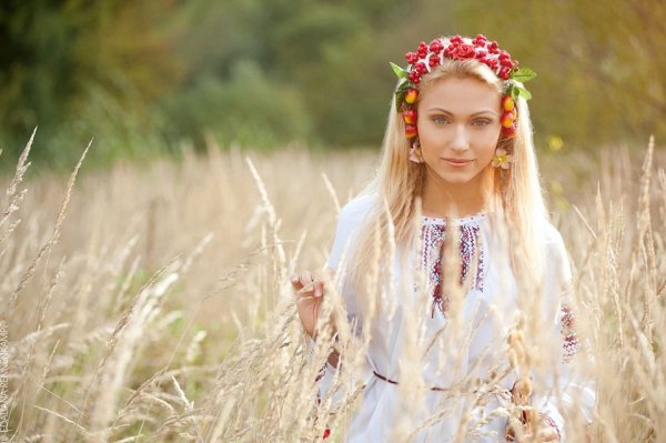 Славянская девица