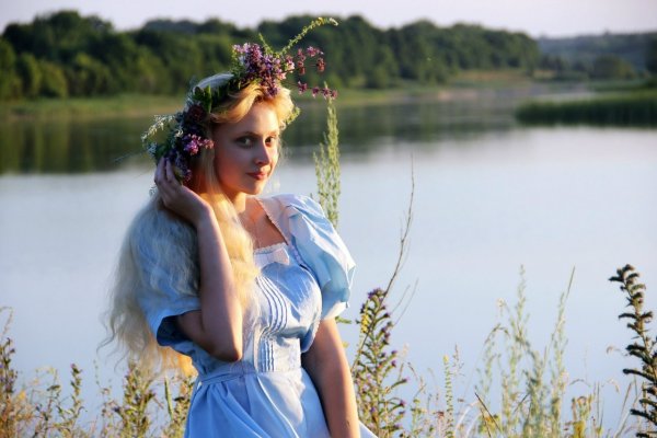 Славянская чаровница