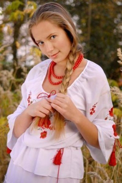 Славянская девочка
