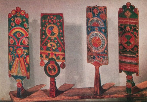 Корневая прялка Уральская