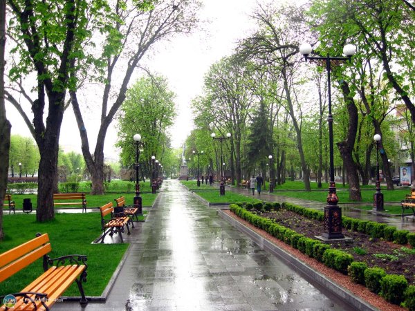 Сквер на Черноморском бульваре