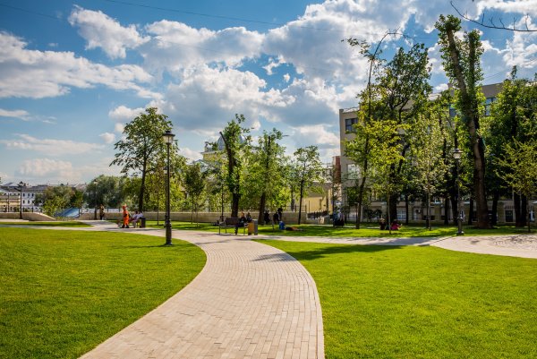 Улица парк Москва