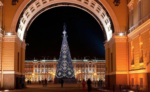 Питер Дворцовая площадь новый год
