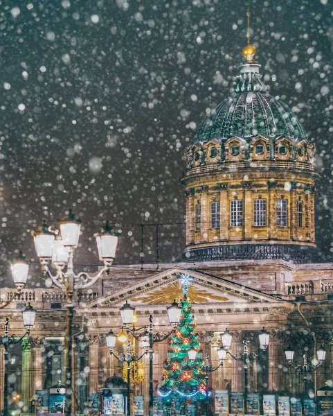 Исаакиевский собор Невский проспект зима