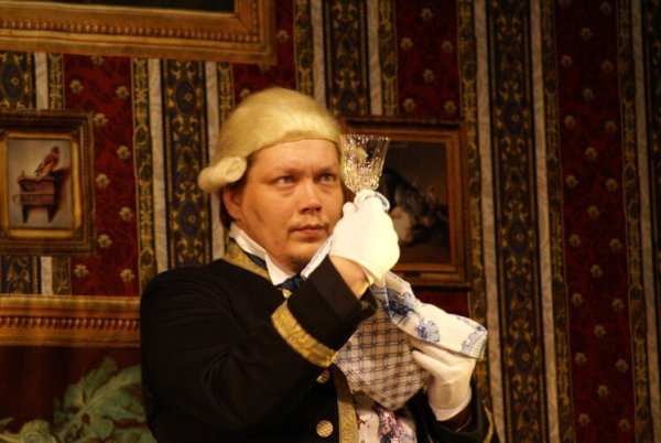 Камердинер дворецкий лакей