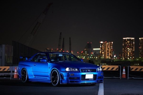 Nissan Skyline GTR r34 Night