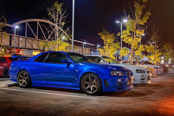 Skyline r34