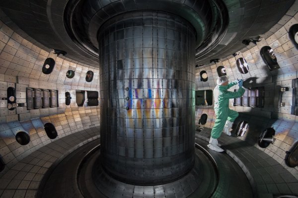 Токамак DIII-D