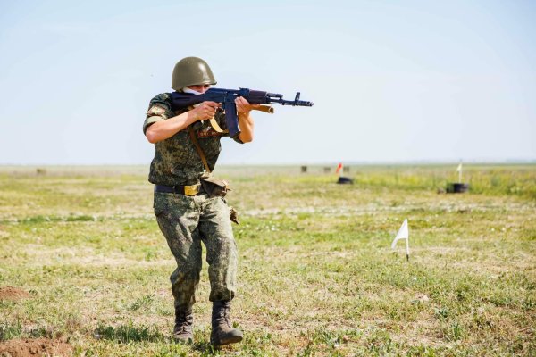 Автомат Калашникова АК-74 стрельба