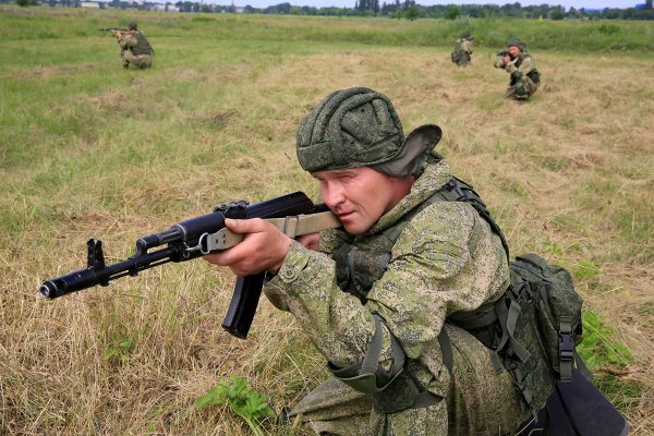 Стрельбы в армии