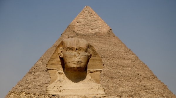 Египетские пирамиды Хефрена