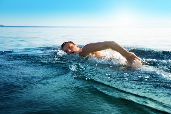 После купания в море