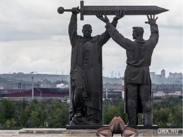 Вучетич тыл фронту