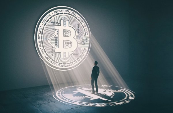 Биткоин вверх