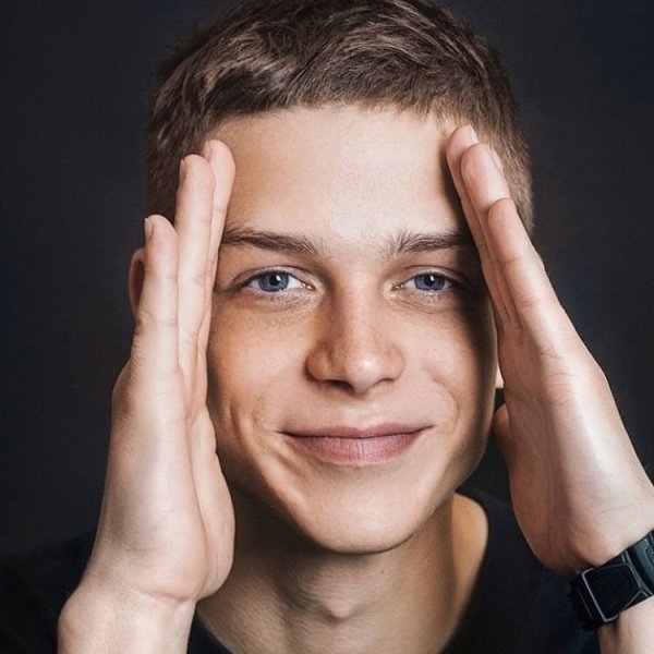 Калюжный Глеб Калюжный