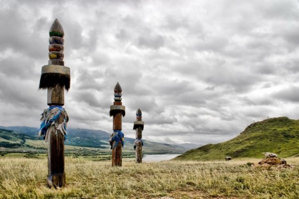 Бурятский сэргэ