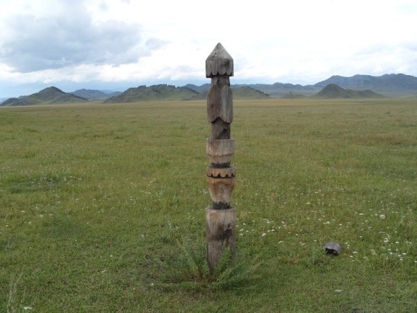 Якутская лошадь сэргэ Ысыах