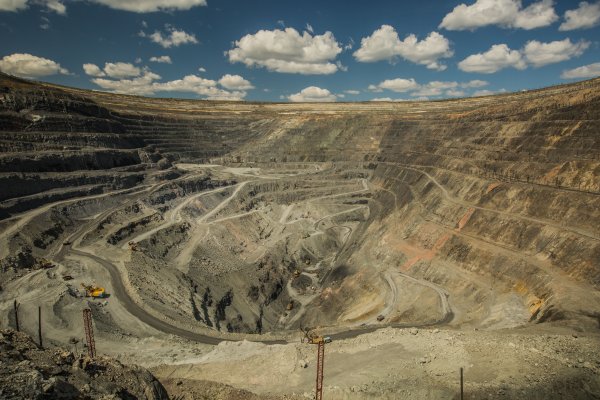 Казахстан Соколовско Сарбайский Горно обогатительный комбинат