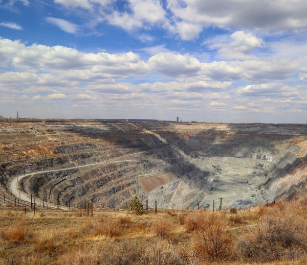 Казахстан Соколовско Сарбайский Горно обогатительный комбинат