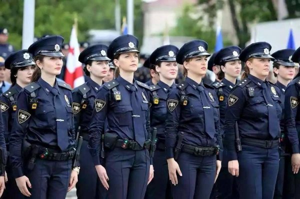 Полицейская форма