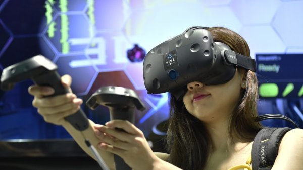 Виртуальная реальность HTC Vive