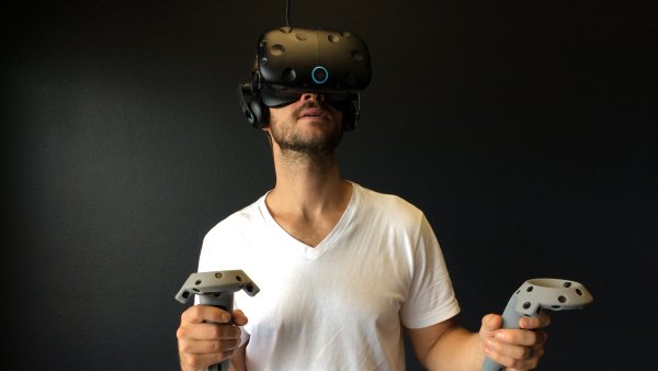 Шлем виртуальной реальности (HMD – head Mounted display)
