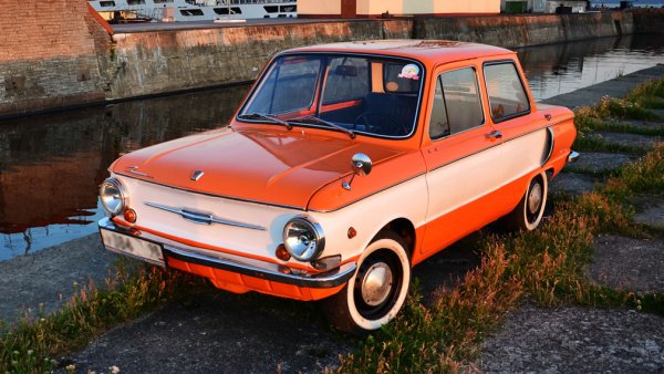 ЗАЗ 2201