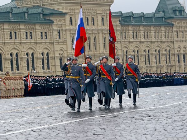 Торжественный марш