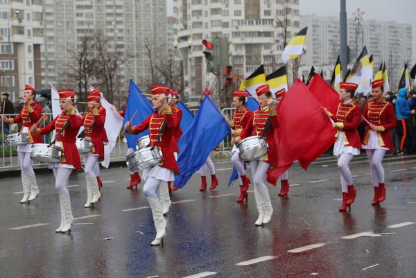 Парад Победы солдаты