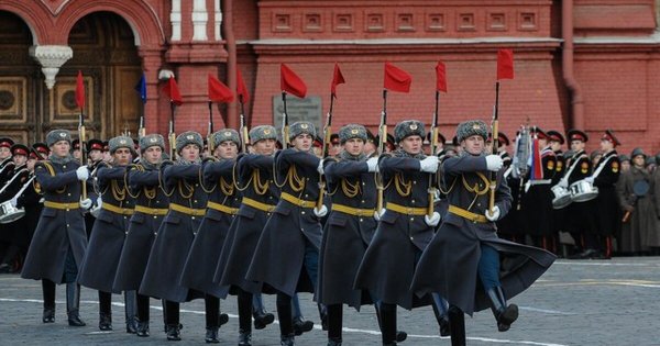 Парад кадет 7 ноября