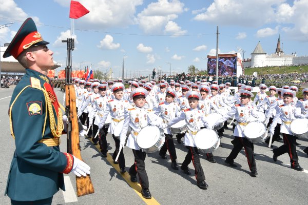 Нахимовцы на параде в Москве на красной площади