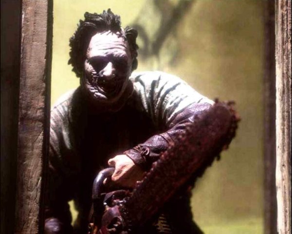 Томас Хьюитт кожаное лицо