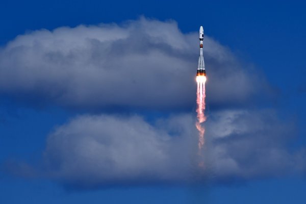 Старт космической ракеты