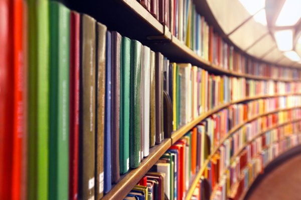 Книжный фон