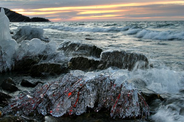 Ветер Сарма на Байкале