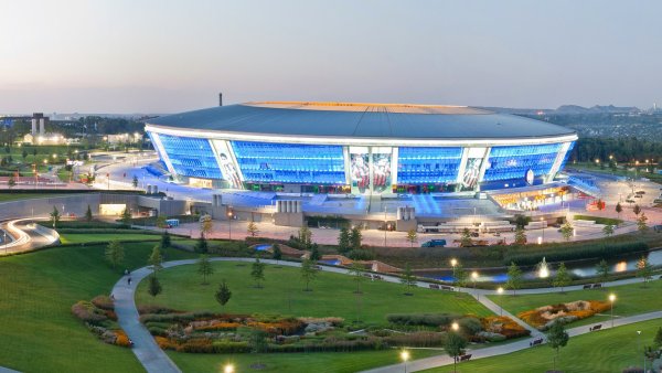 Донбасс Арена 2012