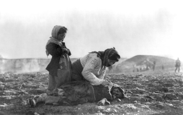 Геноцид армян 1915 24 апреля