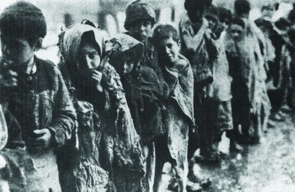 Геноцид армян 1915 24 апреля